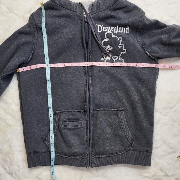 Disneyland parks mickey mouse 55 zip up hoodie sherpa lines Ex Condition Medium - Picture 6 of 7